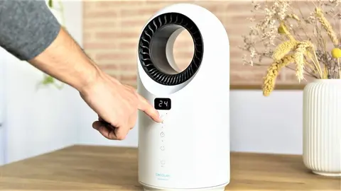 La estufa de Cecotec low-cost en Amazon con pantalla t&aacute;ctil y mando a distancia