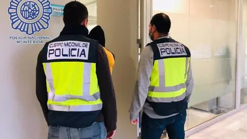 Un menor viola a una joven con discapacidad en un parque de Sevilla. Quedaron para conocerse