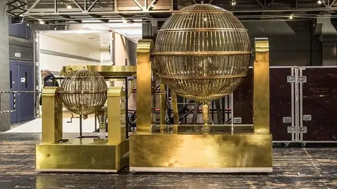 Loter&iacute;a de Navidad. El 88.509, quinto premio, deja un pellizco en M&aacute;laga, Ja&eacute;n y Sevilla