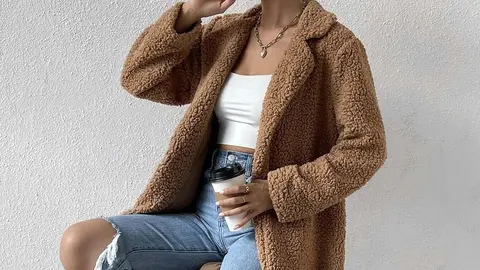 Di adi&oacute;s al fr&iacute;o con este abrigo de borreguito de Lidl por menos de 26 euros