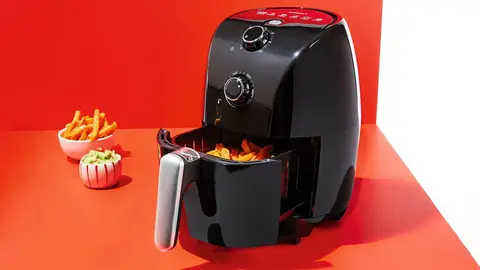 La freidora de aire caliente que arrasa en Lidl y llega hasta 200 grados