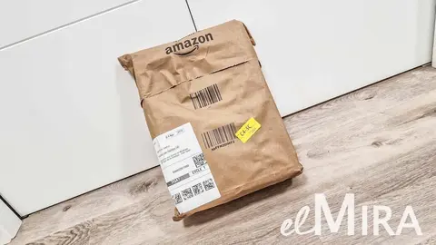 Pedido de Amazon dejado en la puerta de casa