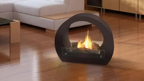 La estufa de dise&ntilde;o de Leroy Merlin que queda moderna, es barata y calienta todo el sal&oacute;n