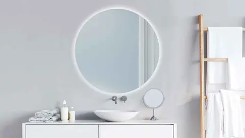 Espejo de ba&ntilde;o con luz LED Teide 80 x 80 cm de Leroy Merlin