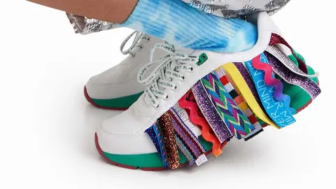 Qu&eacute; chulas: las nuevas zapatillas de Adidas que hasta las podr&iacute;a firmar Desigual
