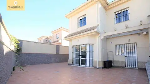 As&iacute; est&aacute; el alquiler en los Villares de Montealto de Jerez casa pareada por 1.100 euros al mes