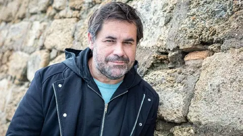 Tino Tovar, nombre propio de la 6&ordf; funci&oacute;n de clasificatorias del Concurso de Carnaval de C&aacute;diz