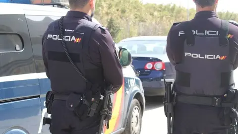 Terrible tragedia en V&eacute;lez-M&aacute;laga. Hallan 2 cad&aacute;veres con heridas por arma de fuego