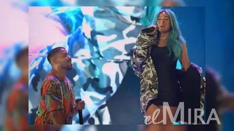 KAROL G enciende las redes con su nuevo tema 'X SI VOLVEMOS' junto a Romeo Santos