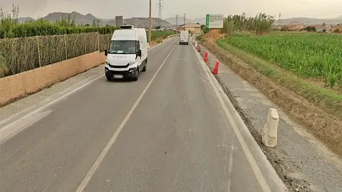 Cuatro heridos, entre ellos un beb&eacute;, tras chocar dos coches en Vegas del Genil