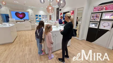 Pandora en Centro Comercial Lagoh de Sevilla | El MIRA