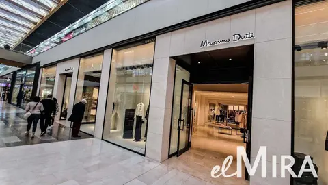 Massimo Dutti en Centro Comercial Lagoh de Sevilla | El MIRA