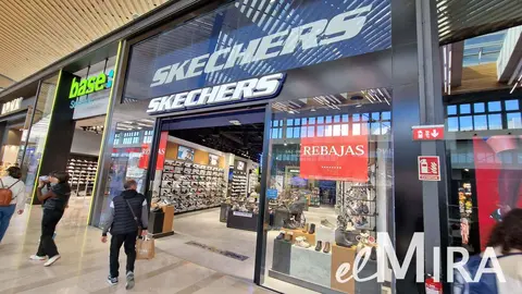 Skechers en Centro Comercial Lagoh de Sevilla | El MIRA