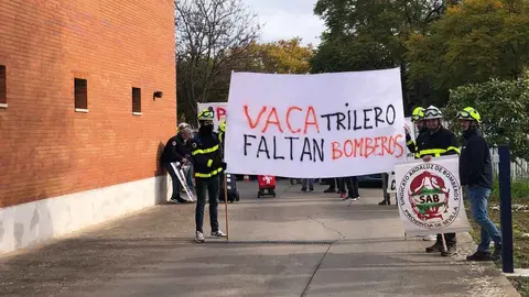 Manifestaci&oacute;n del Cuerpo de Bomberos en Jerez