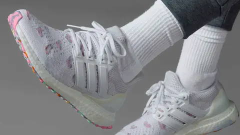 Zapatillas Adidas Ultraboost 1.0 Valentin's Day