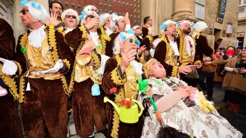 Todo lo que no puedes perderte del Lunes de Carnaval en C&aacute;diz