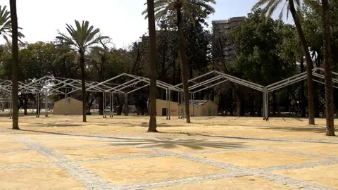 Arrancan los trabajos de montaje en Jerez para la Feria del Caballo
