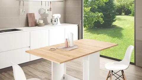 Leroy Merlin tiene la mesa con 'truco' perfecta para los pisos sin espacio