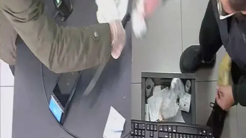 Atraco en La Tiendecita de Olivar de Rivero en Jerez (2)