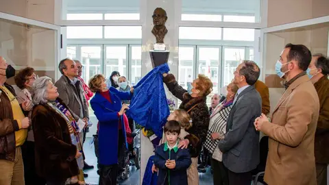 Upacesur reconoce la labor de su presidente fundador Jos&eacute; Rodr&iacute;guez de Medina Salido