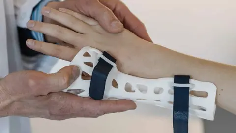 Brutal agresi&oacute;n en Almer&iacute;a. Va a buscar a su expareja a su casa para cortarle las manos