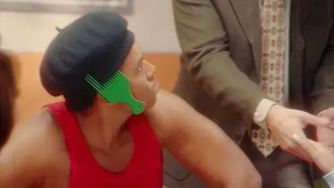 Suegra Romeo Santos responde ante la censura de su &uacute;ltimo tema en la radio dominicana