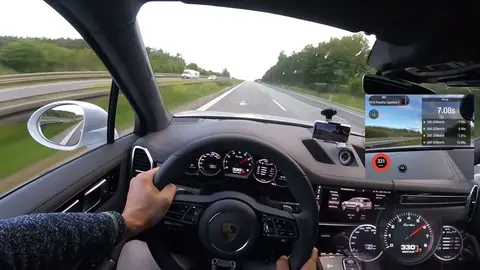 La l&iacute;a con 17 a&ntilde;os con un coche en C&aacute;diz. Ignora a la Polic&iacute;a y casi provoca un accidente