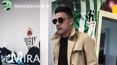 Joaqu&iacute;n y su chaqueta estilo Burberry