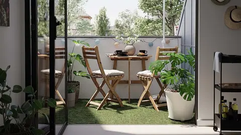 La mesa con dos sillas para balcones peque&ntilde;os o rinconcitos amorosos que tiene Ikea