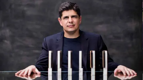 Javier Perianes inicia en Jerez una extensa gira de recitales por Espa&ntilde;a y Europa