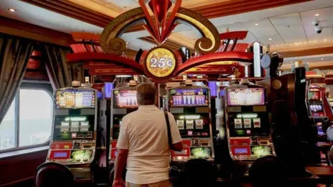 El negocio del juego. Andaluc&iacute;a gasta online 154 millones, el 16 del total nacional