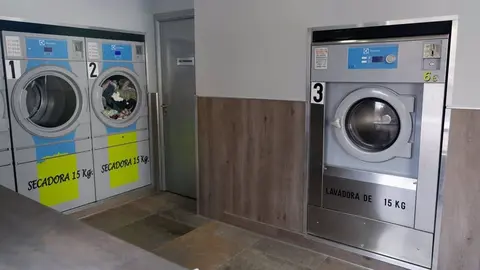 Este es el extra&ntilde;o m&eacute;todo para poder robar en lavander&iacute;as de autoservicio de Almer&iacute;a