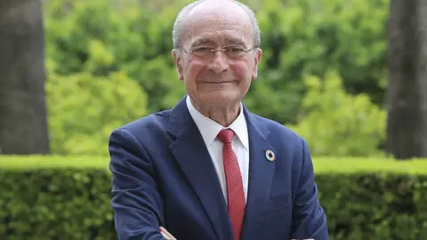 Todo sobre Francisco de la Torre, el alcalde de M&aacute;laga de 80 a&ntilde;os que aspira a ser reelegido