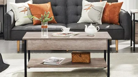 Carrefour rebaja la mesa elevable m&aacute;s completa para dar el toque chic que faltaba en el sal&oacute;n