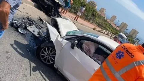 Fallece un hombre tras el choque entre 2 turismos en M&aacute;laga