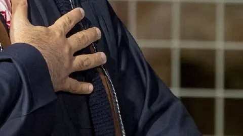 Susto en M&aacute;laga. Sufre un infarto mientras presencia las procesiones de la Semana Santa