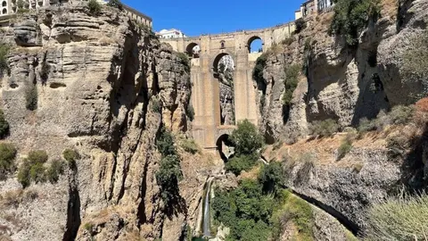 Un menor cae desde una altura de 12 metros en el Tajo de Ronda