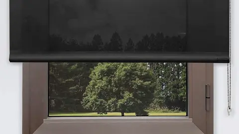 Amazon estrena estor transl&uacute;cido por un precio de risa