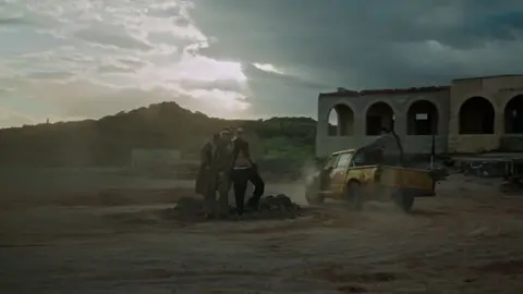 Lola &Iacute;ndigo y Quevedo se colocan en el top 1 de tendencias con su nuevo tema 'El Tonto'