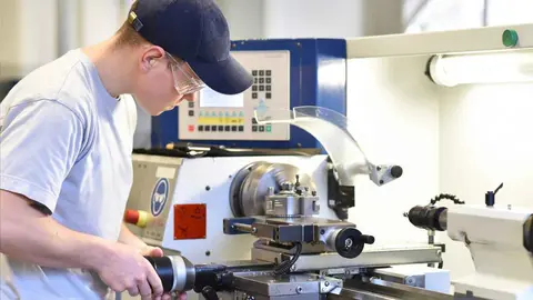La II Feria de la FP de Jerez muestra los m&aacute;s de 100 ciclos formativos de grado medio y superior