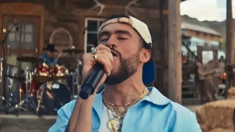 Un x100to La colaboraci&oacute;n de Bad Bunny junto con Grupo Frontera que enloquece las redes