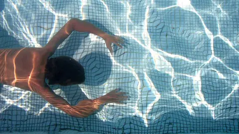 La Junta de Andaluc&iacute;a alerta de los riesgos en zonas acu&aacute;ticas: c&oacute;mo prevenir accidentes y ahogamientos