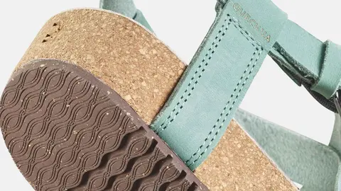 Sandalias monta&ntilde;a y trekking Mujer Quechua Outdoor verde de Decathlon