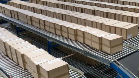 As&iacute; aprovechan su condici&oacute;n de empleados para llevarse la mercanc&iacute;a en una empresa de M&aacute;laga