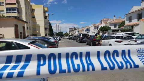 Cord&oacute;n policial tras un tiroteo en Jerez