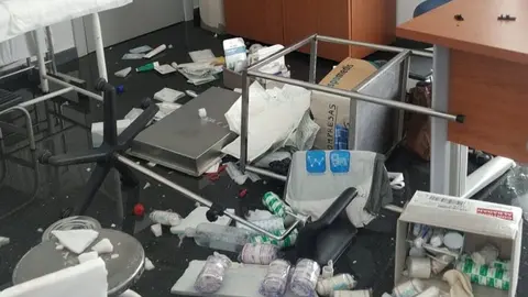 Destroza y deja inutilizado un consultorio m&eacute;dico en C&oacute;rdoba. Arrasa con todo lo que encuentra