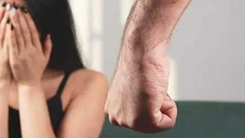 As&iacute; viv&iacute;a obsesionado con una mujer en Algeciras. Se invent&oacute; que ten&iacute;a una relaci&oacute;n con ella