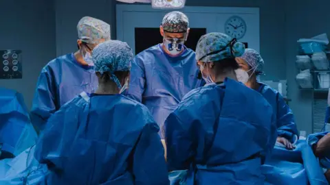 Operaci&oacute;n en HLA Jerez Puerta del Sur