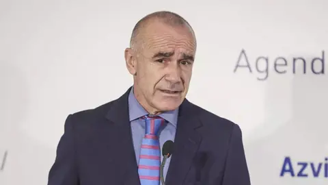 Vuelve el esc&aacute;ndalo de Antonio Mu&ntilde;oz contratos de centenares de miles de euros a su marido