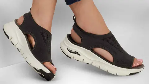 Sandalias Skechers Arch Fit - City Catch